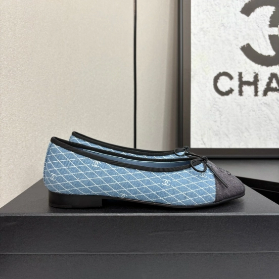 2025 Women Chanel Blue Black Fabric Leather Ballet Flats
