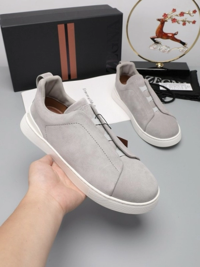 2024 Men Ermenegildo Zegna Grey Suede Sneakers MJ00240