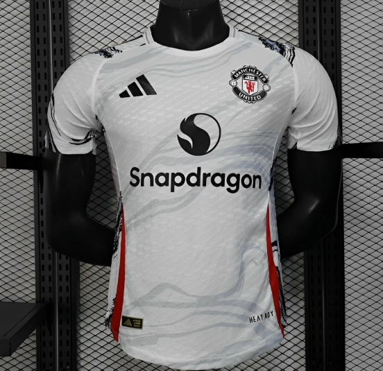 Player Version 25/26 Manchester United White with Marble Pattern and Snapdragon Sponsor Jersey